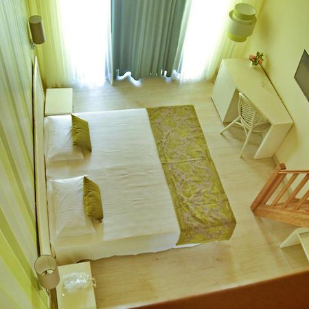 Ouril Hotel Julia Santa Maria Ngoại thất bức ảnh