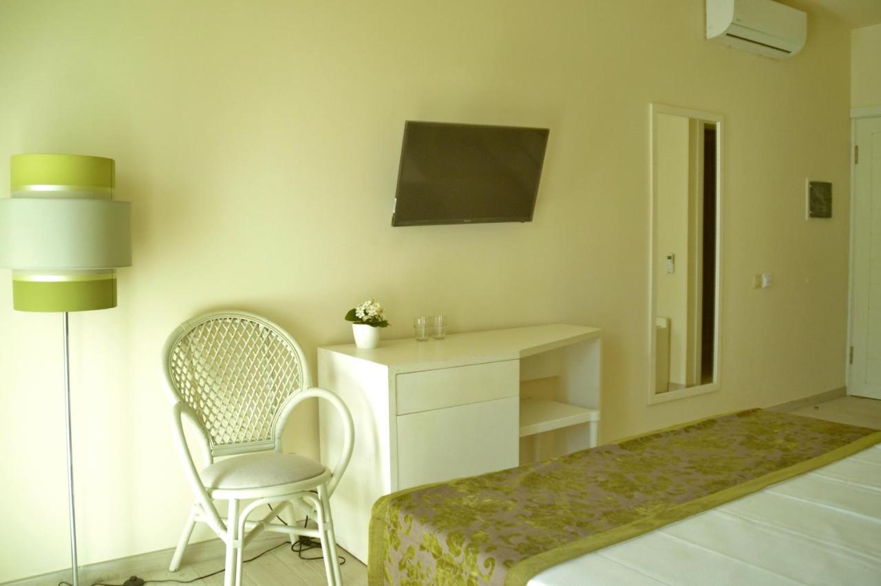 Ouril Hotel Julia Santa Maria Ngoại thất bức ảnh