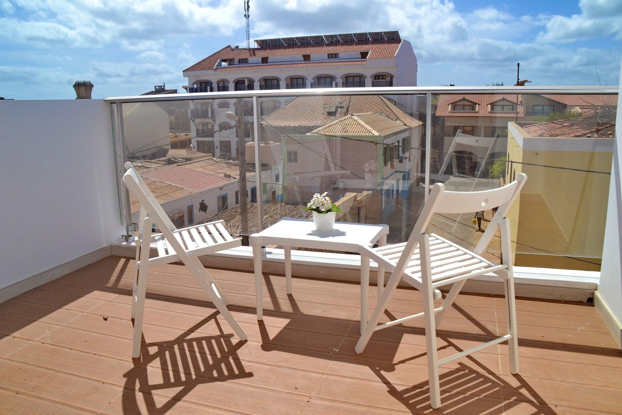 Ouril Hotel Julia Santa Maria Ngoại thất bức ảnh