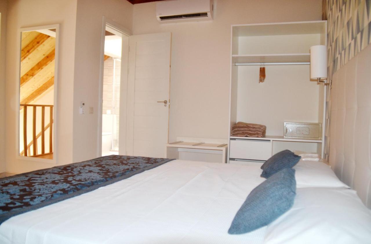 Ouril Hotel Julia Santa Maria Ngoại thất bức ảnh